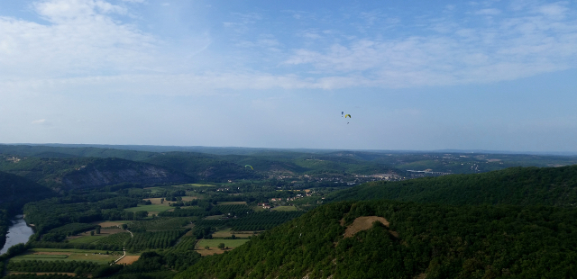 Parapente Dordogne Vallée Le Roc sport tourisme activité découverte initiation perfectionnement Vol